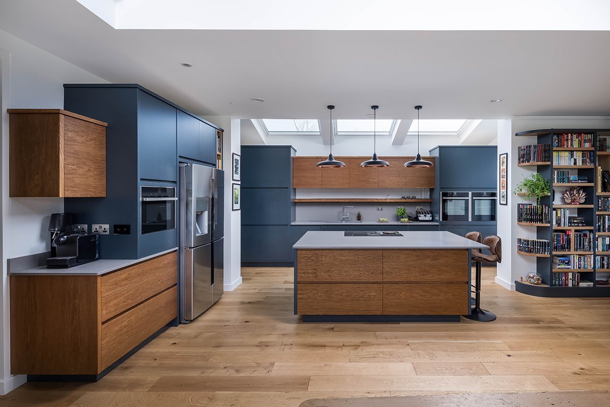 2 Modern Bespoke Kitchen Samuel F Walsh Furniture